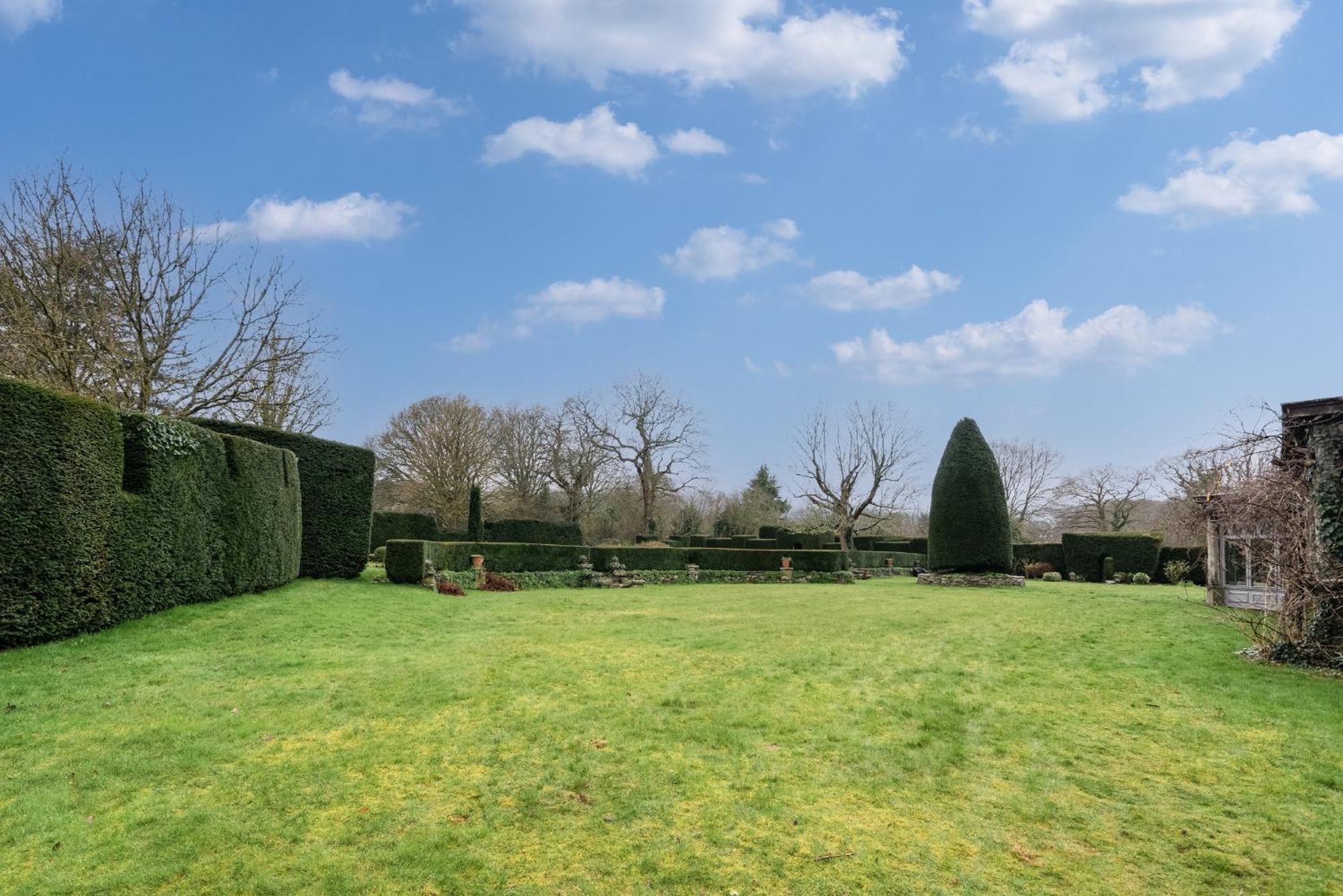 Goytre Hall Abergavenny Bagian luar foto